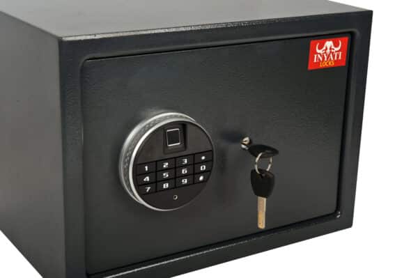 Digital Biometric Inyati Safe 250h X 350w X 250d - Image 4